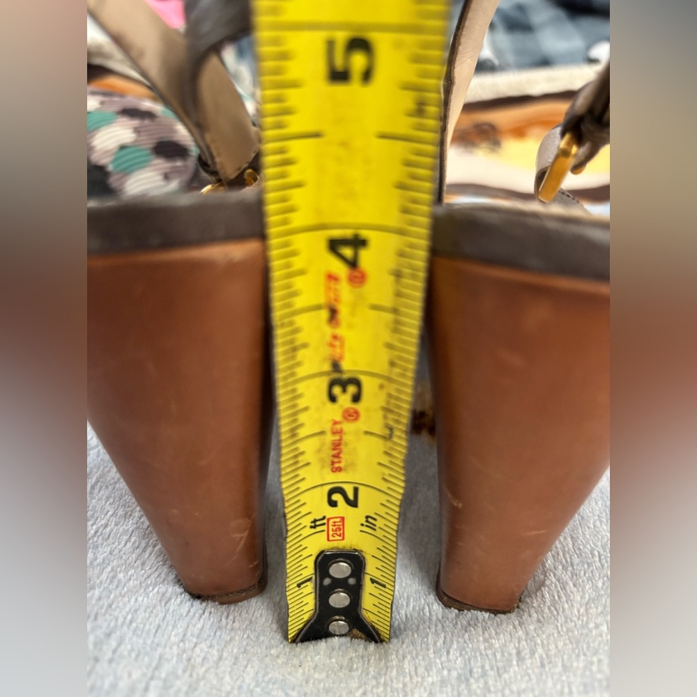 Prada Women's Gray Slingback Heels - Picture 7 of 7